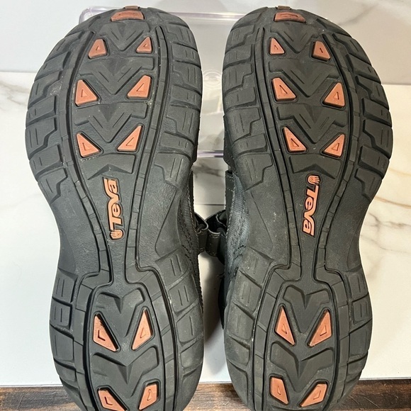 Reva Men’s Dozer 4154 brownish grey closed toe hiking sandal. Size 7. - Picture 3 of 4